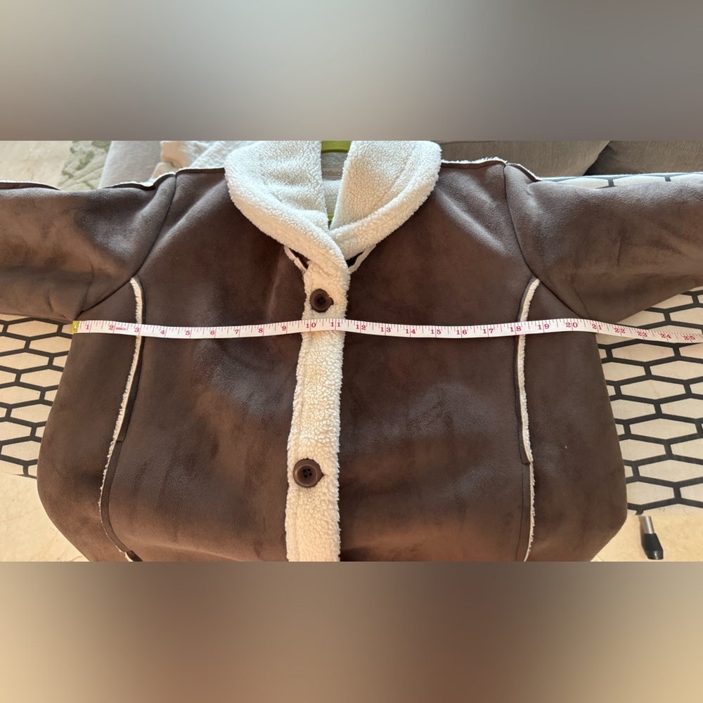 Women's Brown Shearling-Trim Ski Jacket - Picture 5 of 6